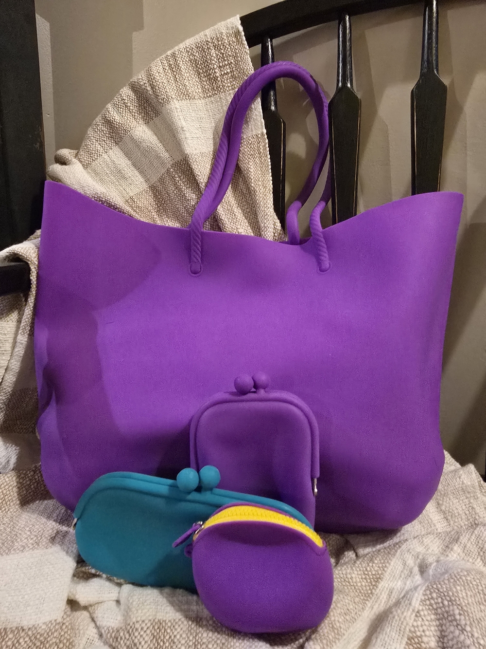 💜 4pc Purple Women's Tote Bag with Matching Pouches